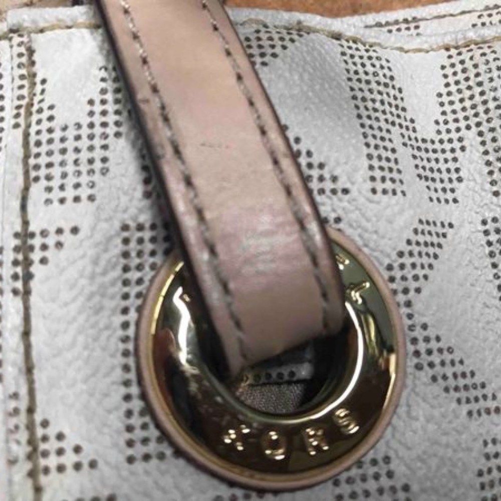 Michael Kors Purse - Picture 3 of 8